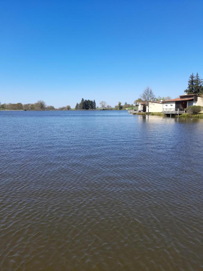 Maison En Ville Avec Terrasse Ensoleillee Et Wi-Fi Magnac-Laval ภายนอก รูปภาพ