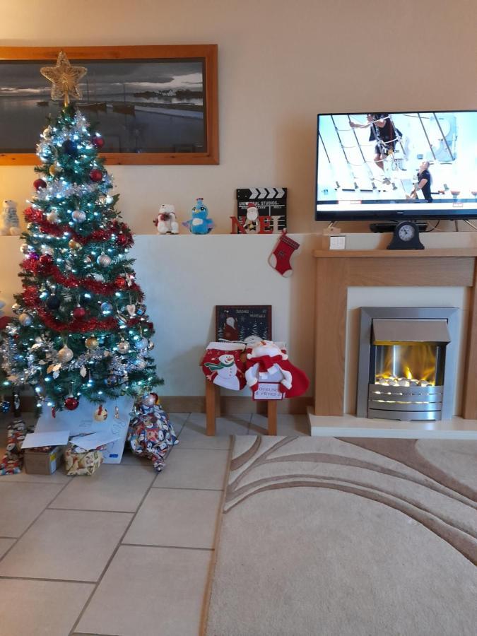 Maison En Ville Avec Terrasse Ensoleillee Et Wi-Fi Magnac-Laval ภายนอก รูปภาพ